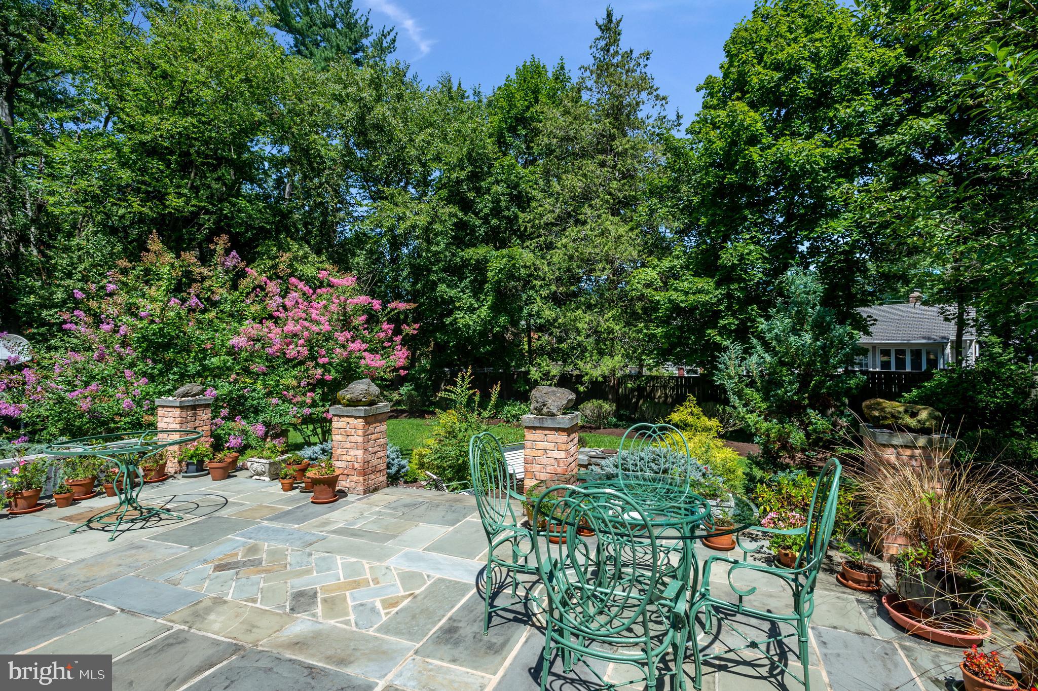 29 Wilson Road Princeton, NJ 08540 - Photo 22 of 25 Full stone patio