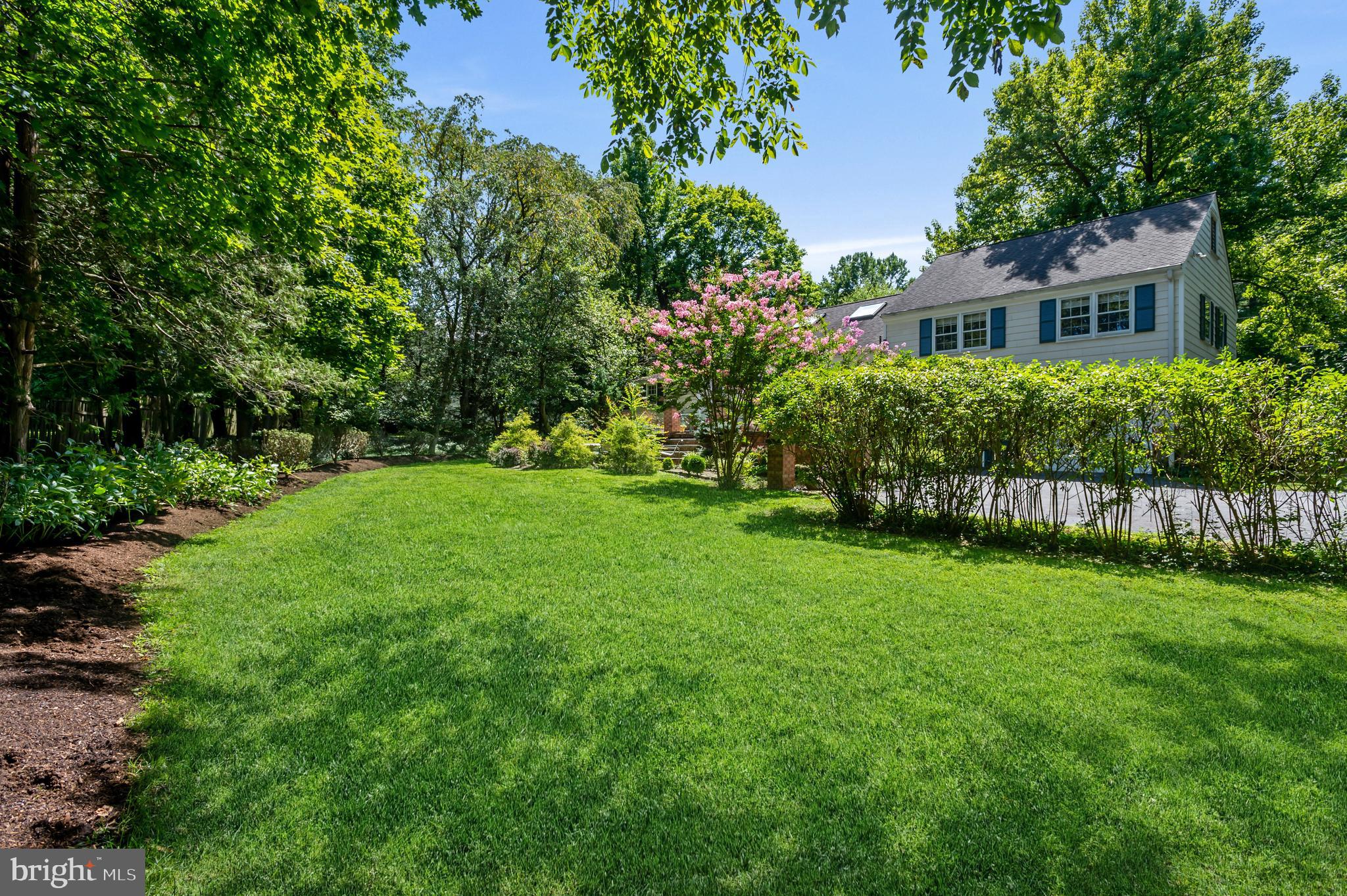 29 Wilson Road Princeton, NJ 08540 - Photo 23 of 25 Backyard