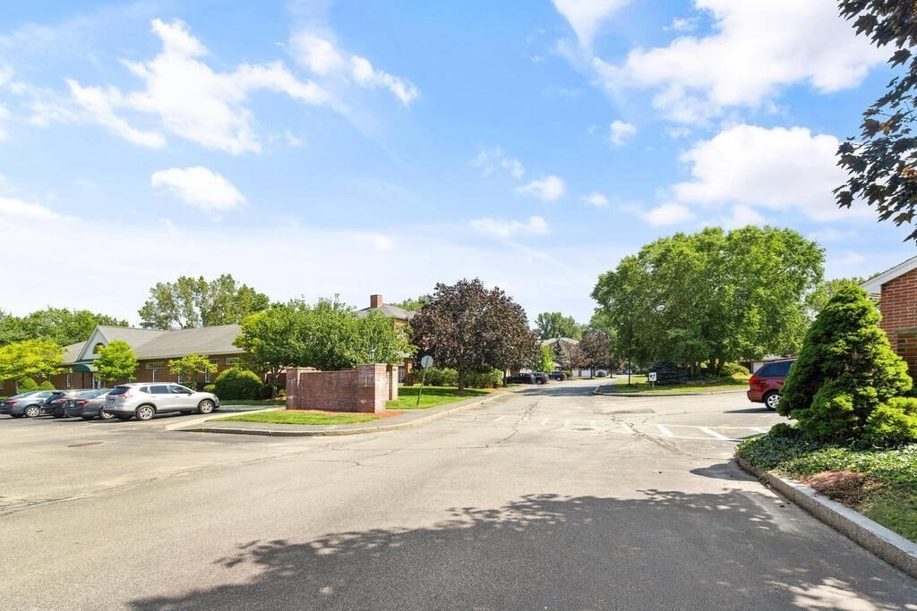 7 Conant Road, Unit 9 Winchester, MA 01890 - Photo 30 of 32