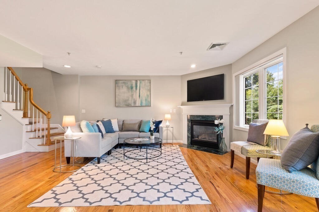 7 Conant Road, Unit 9 Winchester, MA 01890 - Photo 6 of 32