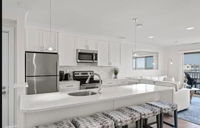 $1,500,000 | 8201 3rd Avenue, Unit 24, Stone Harbor, NJ 08247