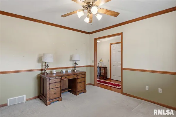 $400,000 | 2705 Hastings Road, Chatham, IL 62629