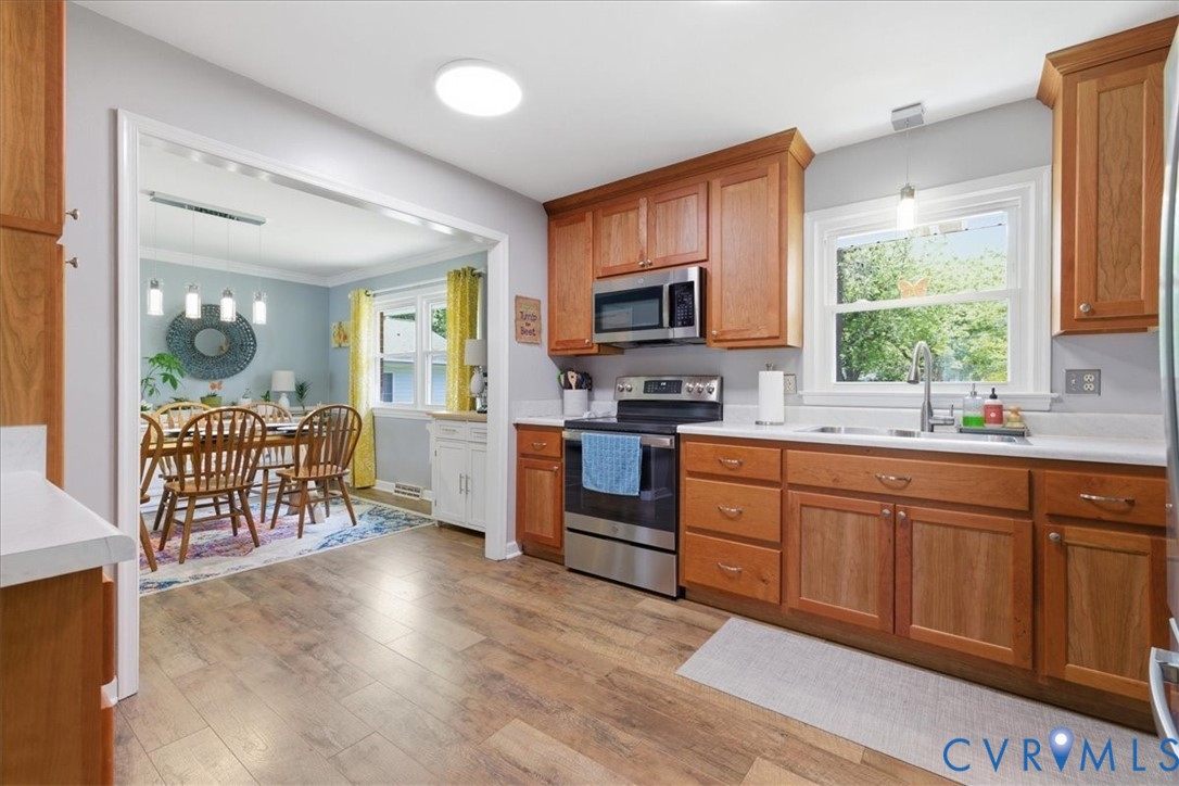 1311 Hermitage Road Colonial Heights, VA 23834 - Photo 11 of 30