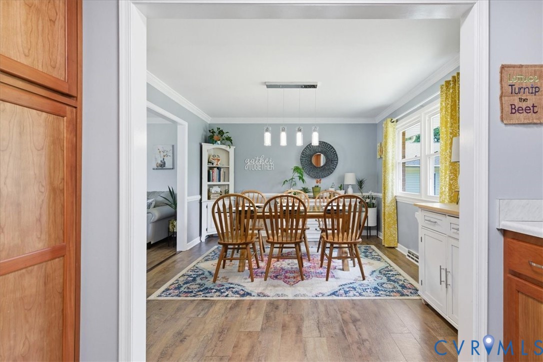 1311 Hermitage Road Colonial Heights, VA 23834 - Photo 13 of 30