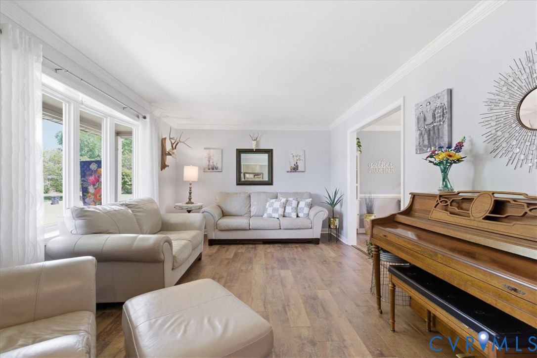 1311 Hermitage Road Colonial Heights, VA 23834 - Photo 8 of 30