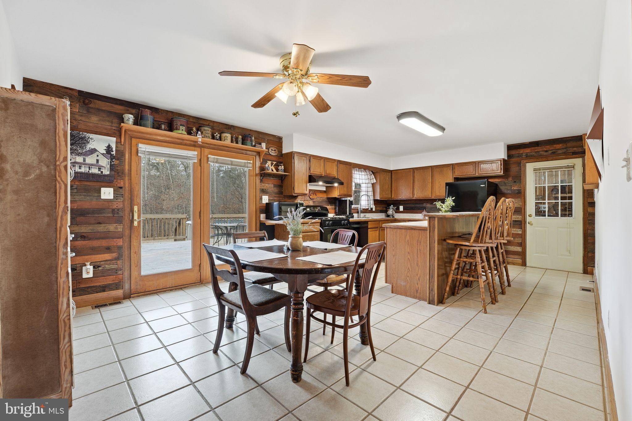 14566 Snake Castle Road Sumerduck, VA 22742 - Photo 12 of 40