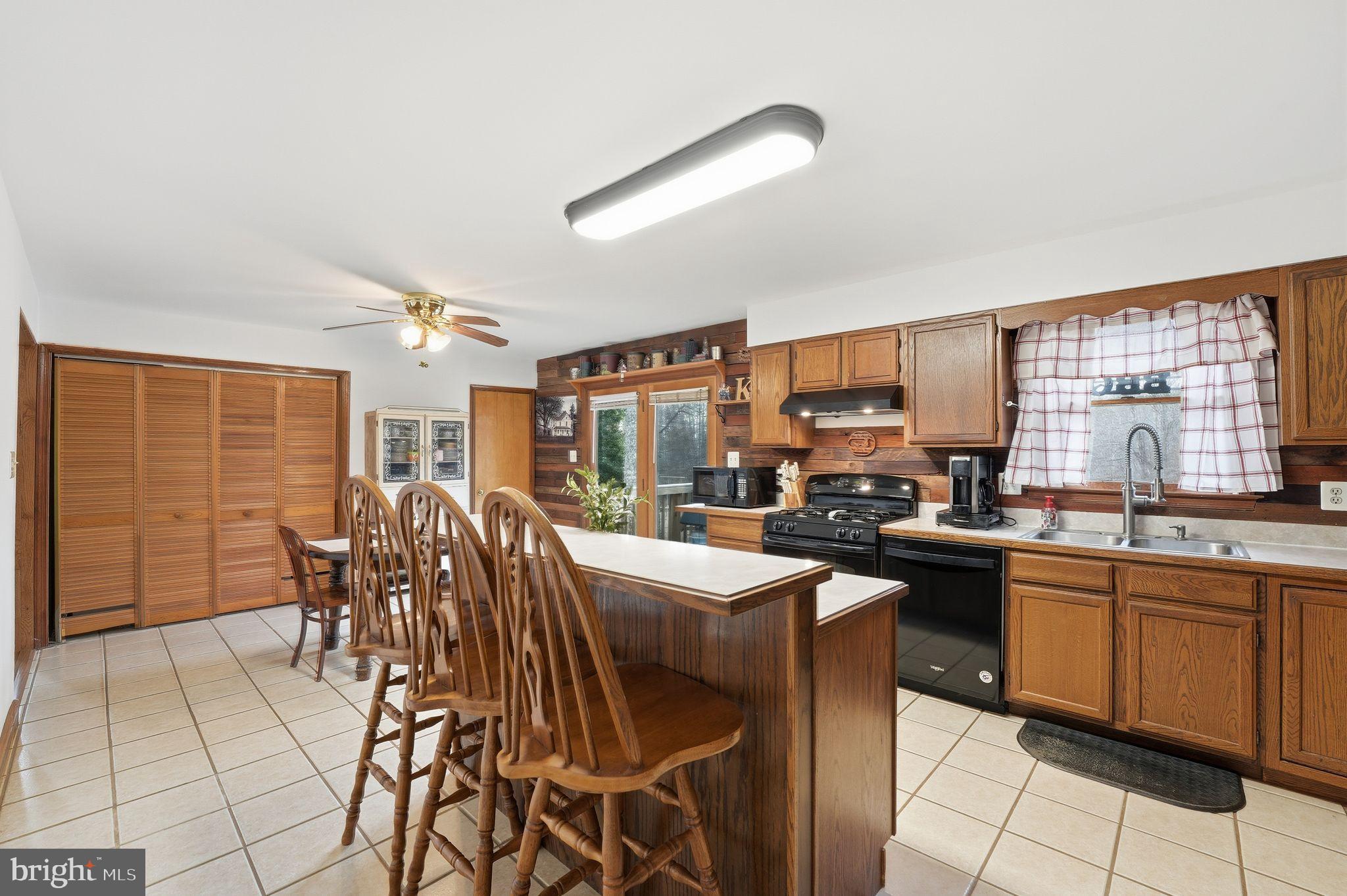 14566 Snake Castle Road Sumerduck, VA 22742 - Photo 14 of 40