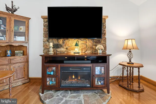 $479,000 | 14566 Snake Castle Road, Sumerduck, VA 22742