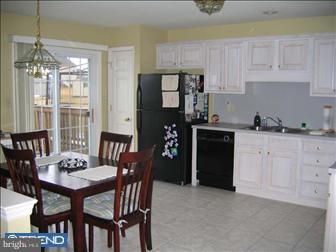 13 Michigan Drive Sinking Spring, PA 19608 - Photo 2 of 6 Gallery Image 2