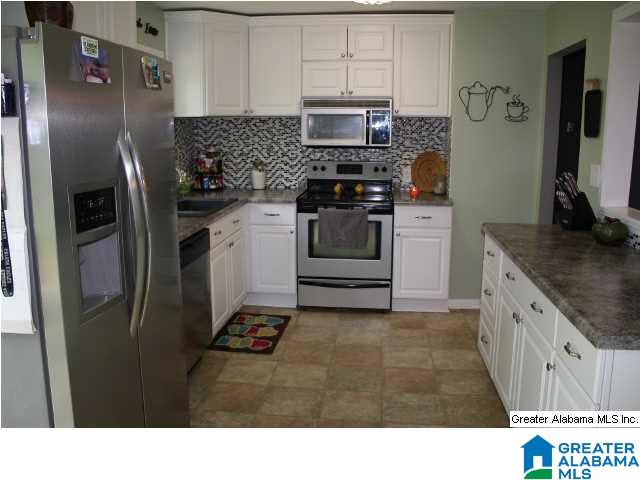 253 18th Street Calera, AL 35040 - Photo 9 of 31