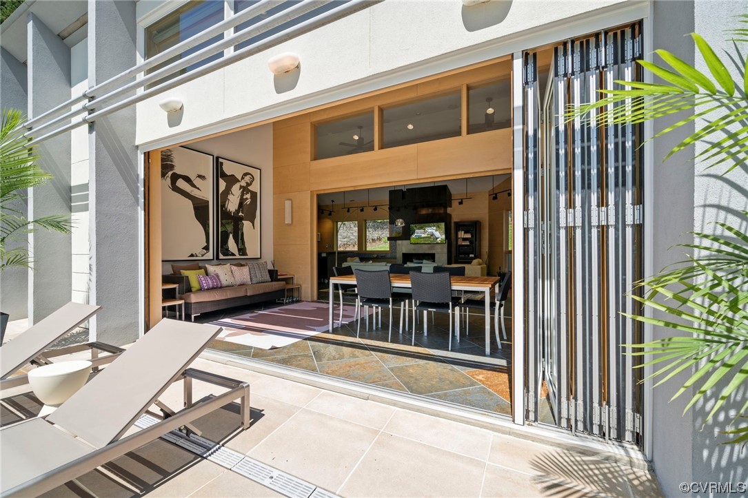640 Walsing Drive Henrico, VA 23229 - Photo 17 of 37 a view of a house with a outdoor seating