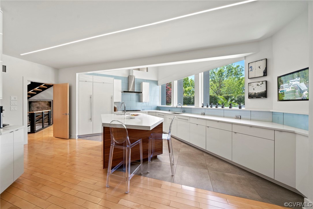 640 Walsing Drive Henrico, VA 23229 - Photo 8 of 37 a kitchen with stainless steel appliances granite countertop a sink and a refrigerator