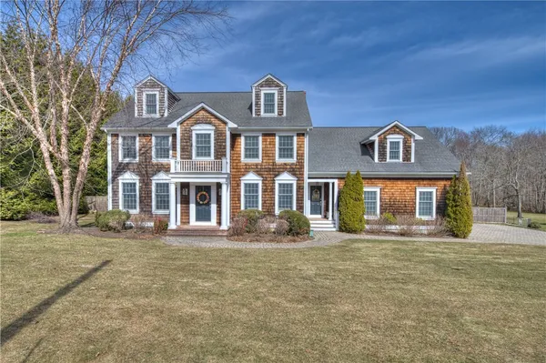 $1,849,995 | 154 Lincoln Avenue, Barrington, RI 02806