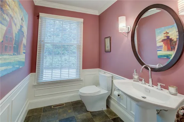 $1,849,995 | 154 Lincoln Avenue, Barrington, RI 02806