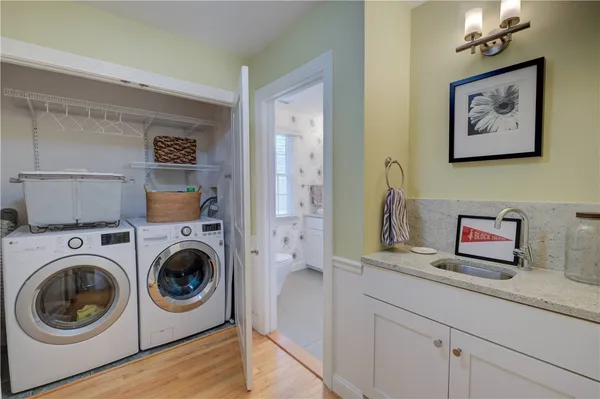 $1,849,995 | 154 Lincoln Avenue, Barrington, RI 02806