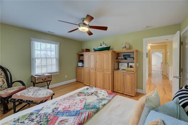 $1,849,995 | 154 Lincoln Avenue, Barrington, RI 02806