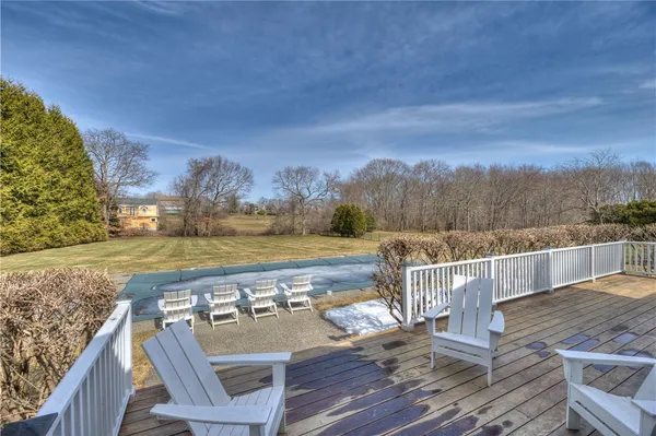 $1,849,995 | 154 Lincoln Avenue, Barrington, RI 02806