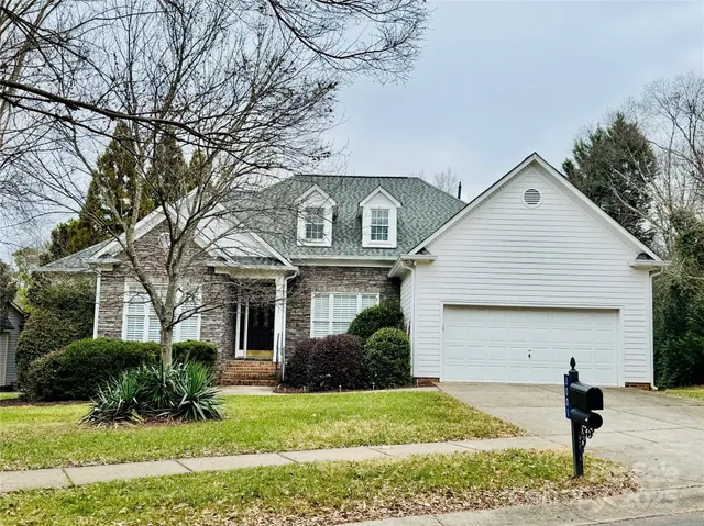 $650,000 | 3001 River Bend Drive, Tega Cay, SC 29708