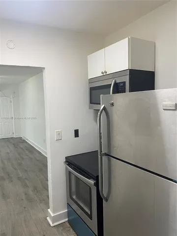 $2,132 | 490 Northeast 123rd Street, Unit E, North Miami, FL 33161