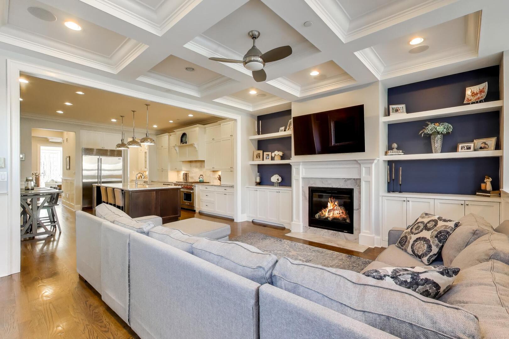 1428 West George Street Chicago, IL 60657 - Photo 15 of 66 a living room with furniture fireplace and flat screen tv