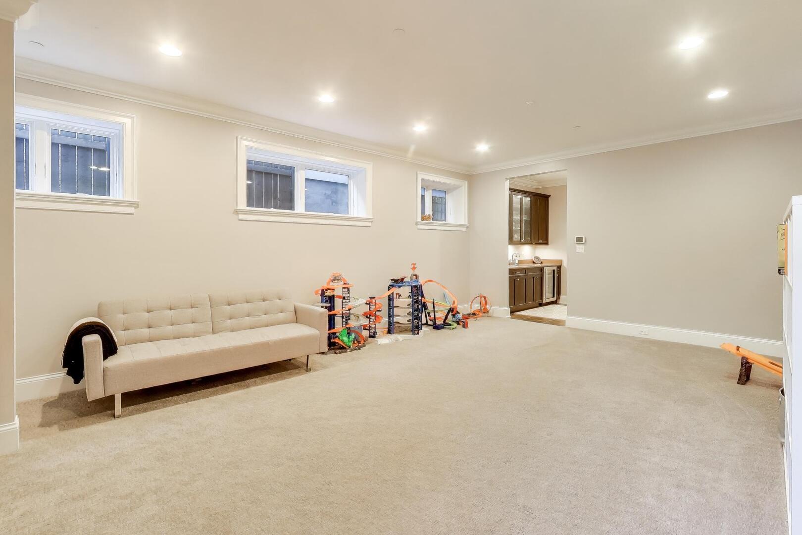 1428 West George Street Chicago, IL 60657 - Photo 40 of 66