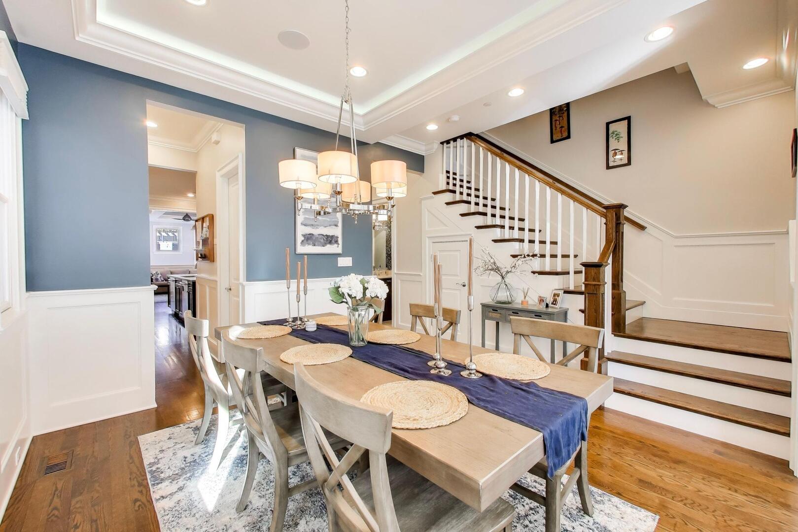 1428 West George Street Chicago, IL 60657 - Photo 5 of 66 a view of a a dining room with furniture window and wooden floor