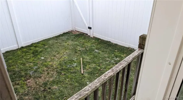 $3,500 | 16 Nelson Avenue, Hicksville, NY 11801
