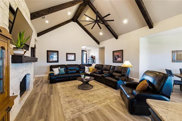 $899,000 | 110 Live Oak Court, Willow Park, TX 76087