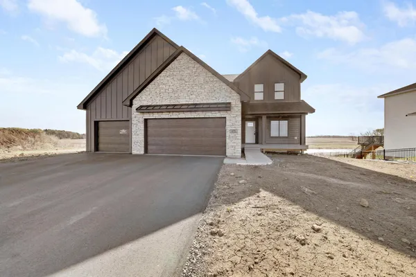 $709,900 | 470 Sea Wing Boulevard, Prescott, WI 54021