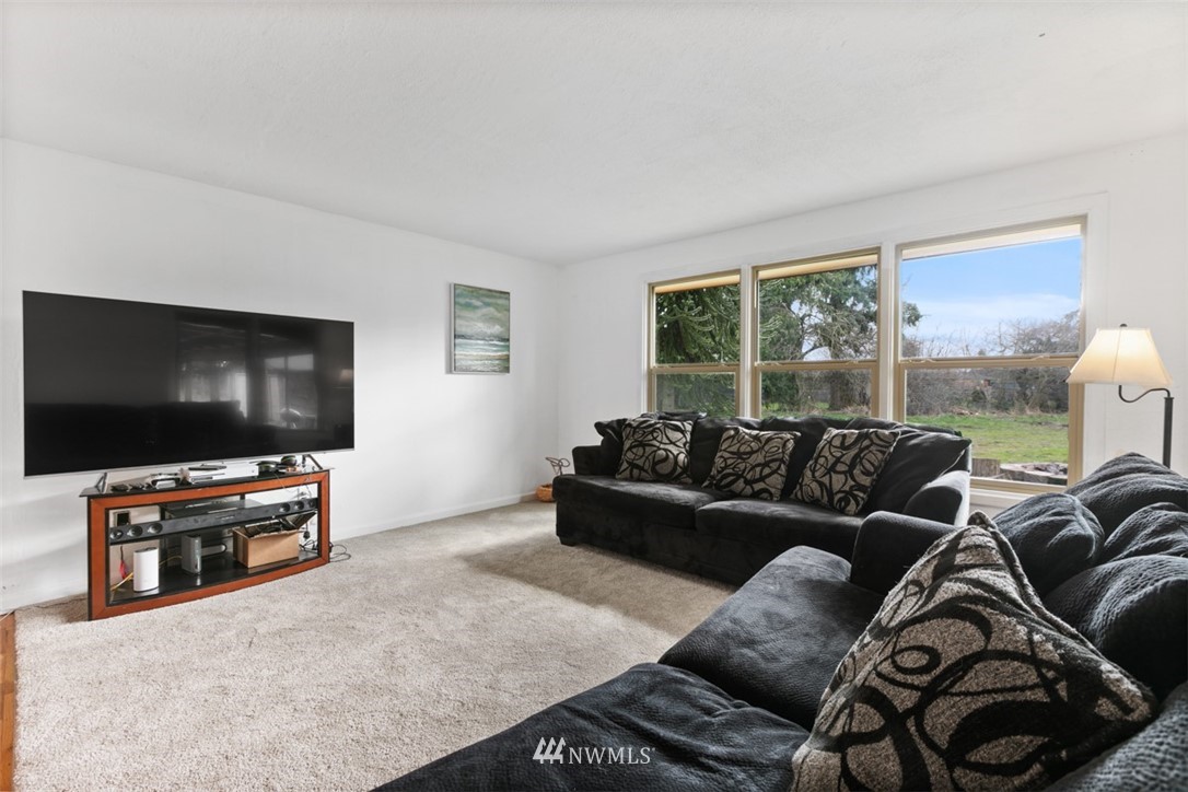 24416 Polte Road Sedro-Woolley, WA 98284 - Photo 8 of 32 Gallery Image 8