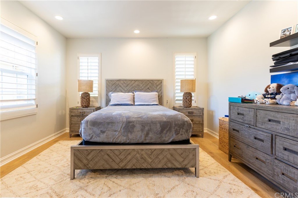 26 Seabluff Newport Beach, CA 92660 - Photo 41 of 59