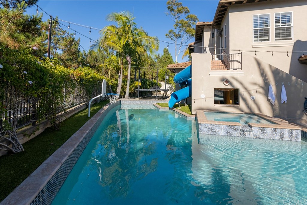 26 Seabluff Newport Beach, CA 92660 - Photo 47 of 59