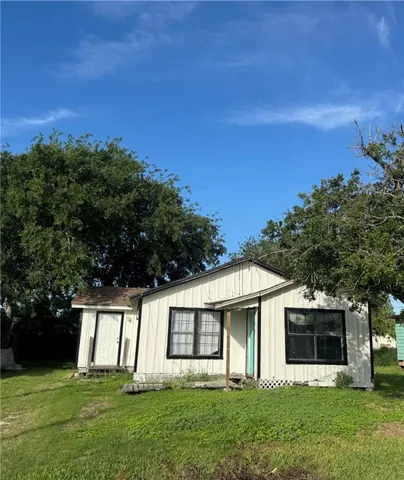 $55,000 | 123 Lerdo Street, Taft, TX 78390