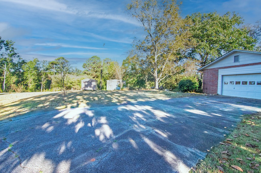 30 North G Street Hamilton, GA 31811 - Photo 31 of 35 a view of outdoor space with city view