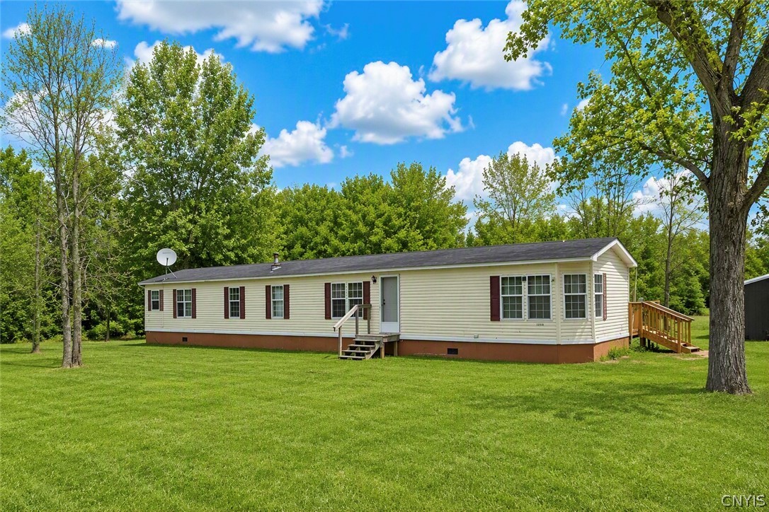 12114 Duck Lake Road Victory, NY 13143 - Photo 1 of 15 Gallery Image 1