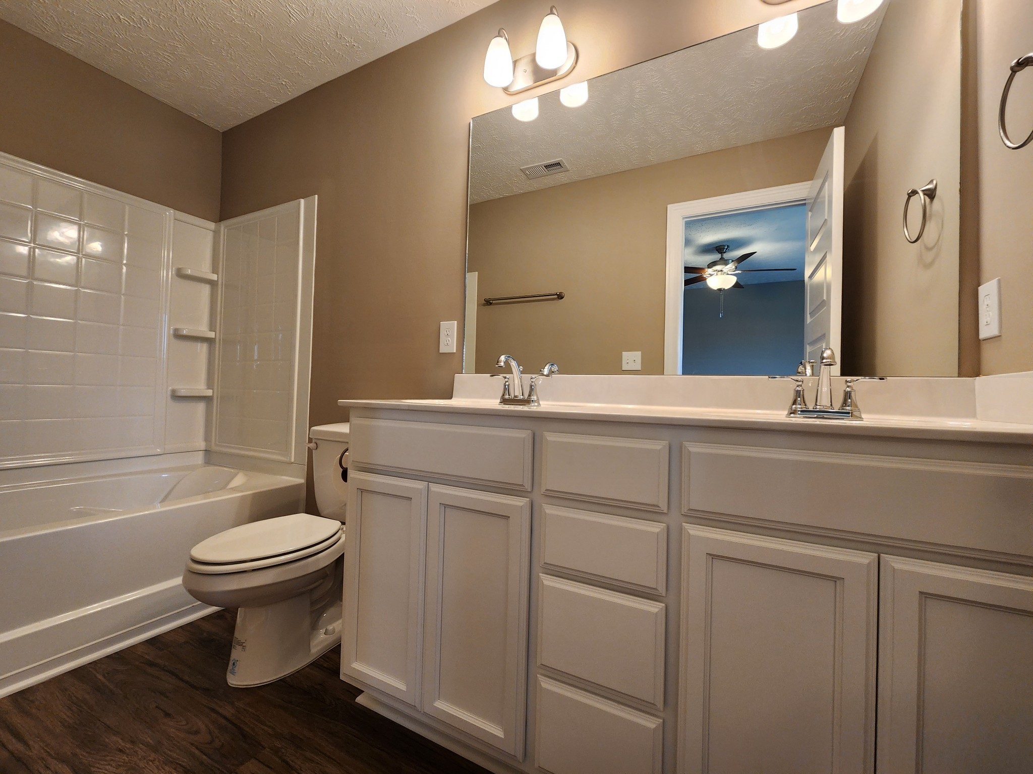 2005 Haystack Court Christiana, TN 37037 - Photo 16 of 59 Gallery Image 16