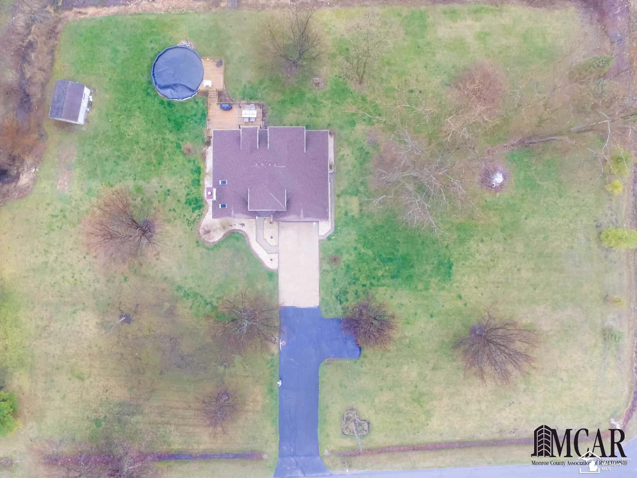 5830 Douglas Road Ida, MI 48140 - Photo 39 of 42 21438547-38.JPG