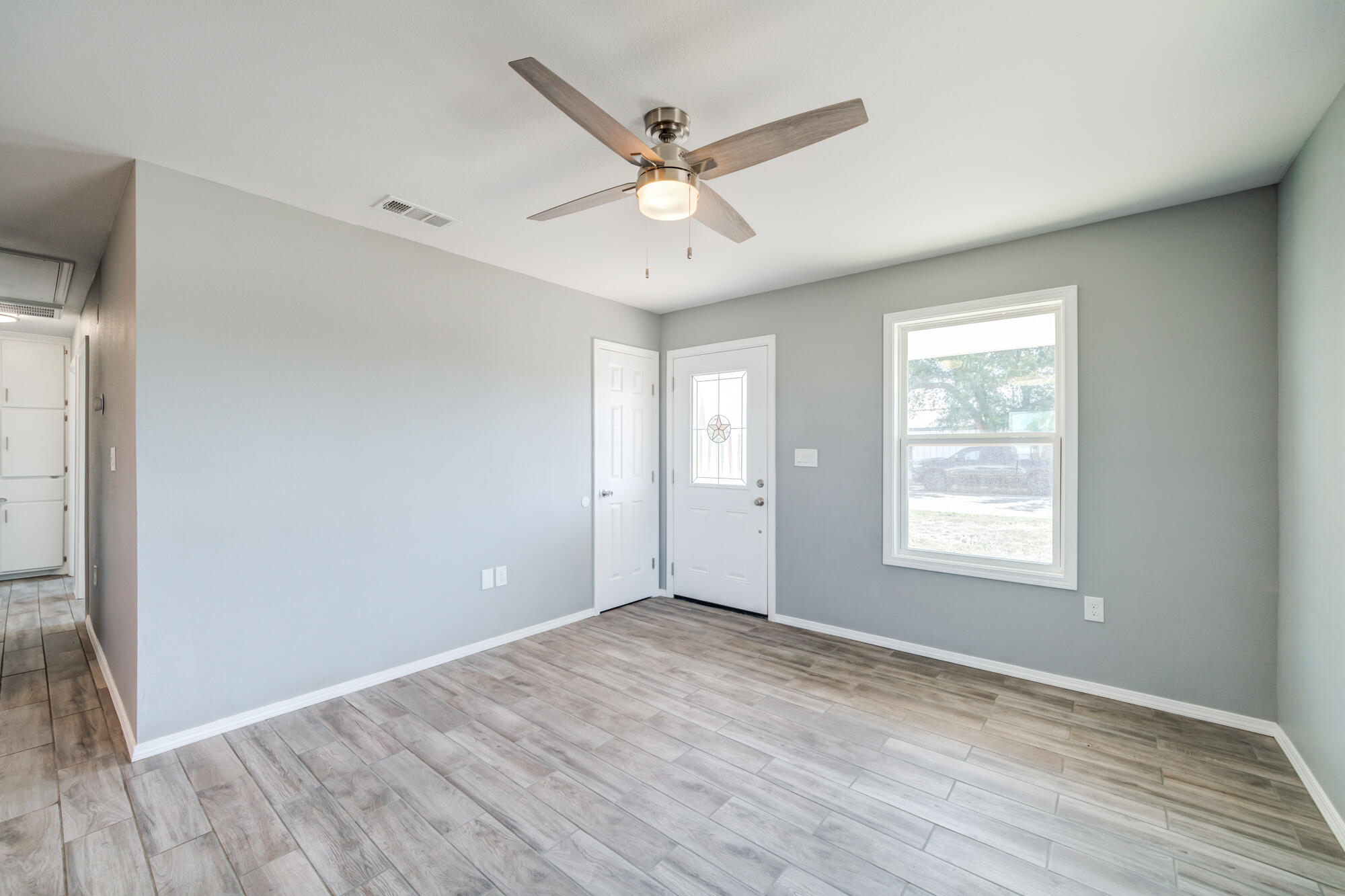 1101 Ave F Ralls, TX 79357 - Photo 2 of 30 1101-Ave-F_Ralls-TX_8