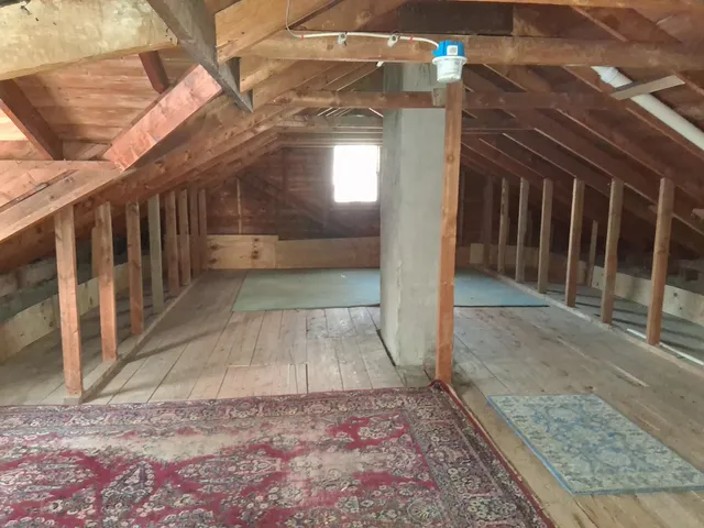 $285,000 | 17 Burleigh Street, Waterville, ME 04901