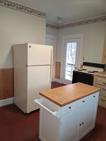 $285,000 | 17 Burleigh Street, Waterville, ME 04901