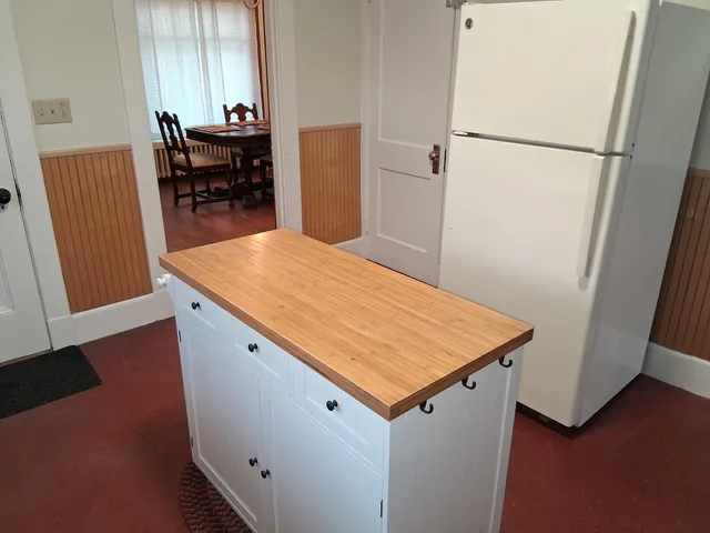 $285,000 | 17 Burleigh Street, Waterville, ME 04901