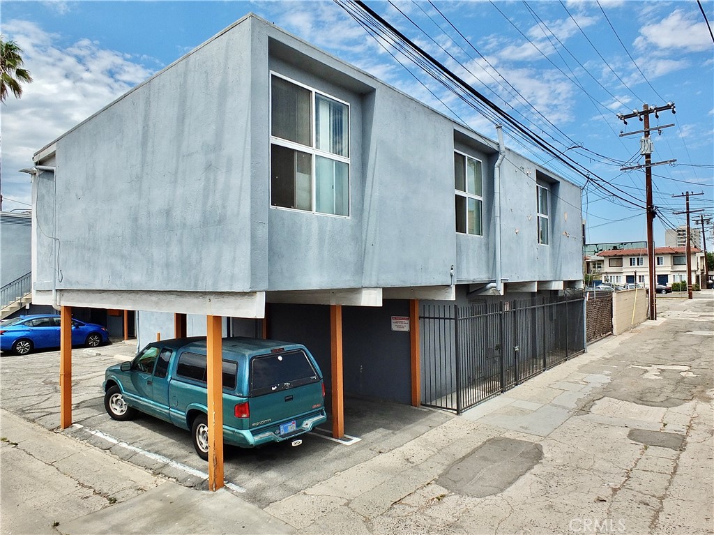 830 Atlantic Avenue Long Beach, CA 90813 - Photo 11 of 75 a car parked in front of a house