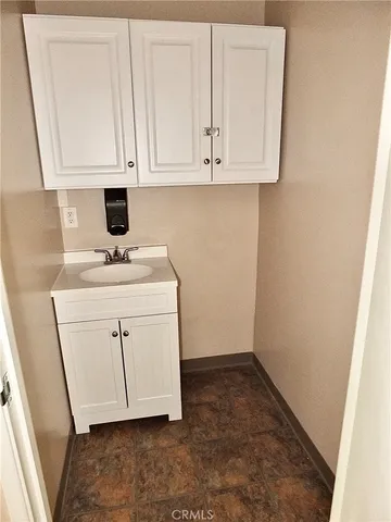 $1,444,860 | 830 Atlantic Avenue, Long Beach, CA 90813