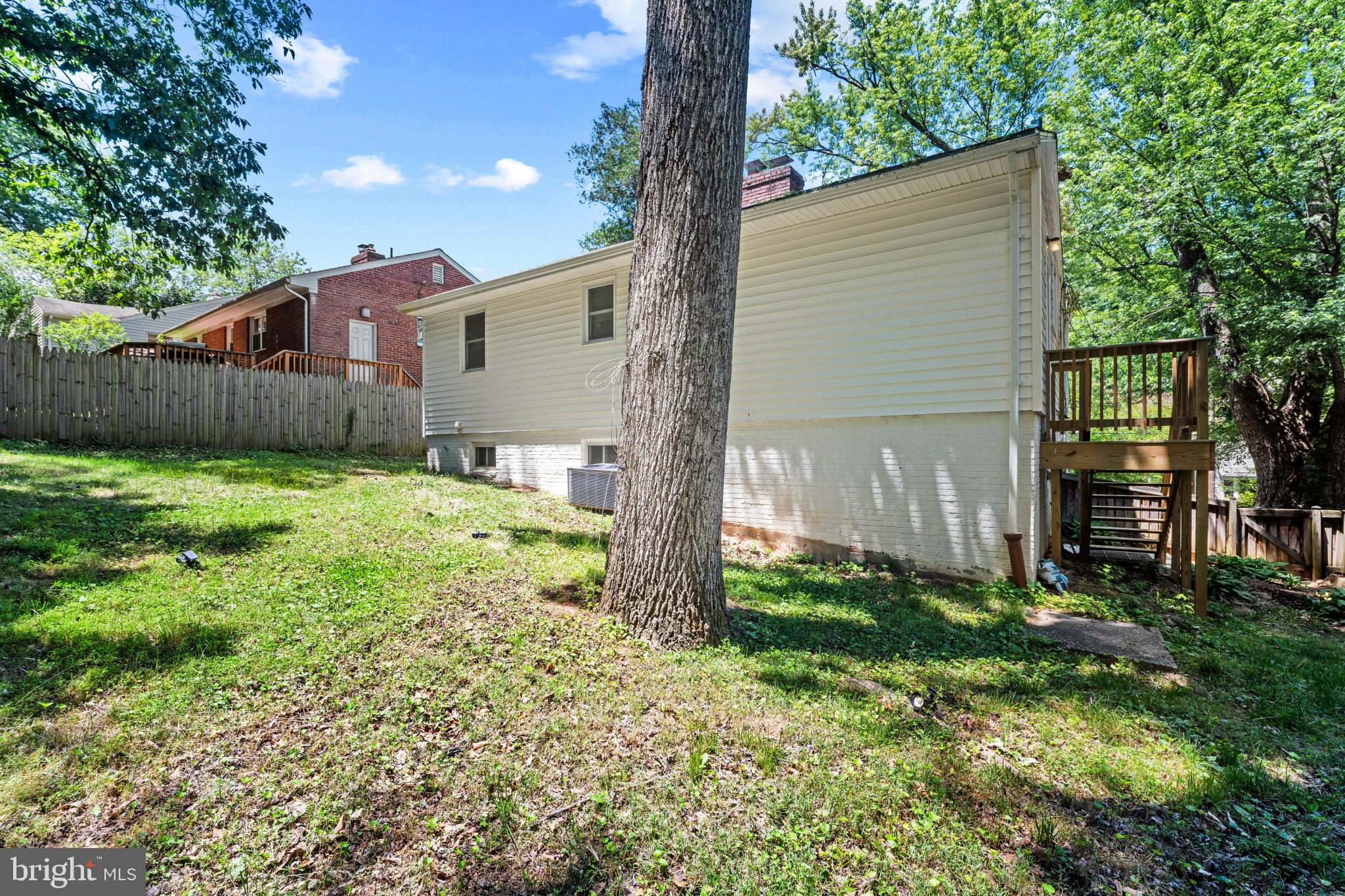 121 Whitmoor Terrace Silver Spring, MD 20901 - Photo 27 of 31