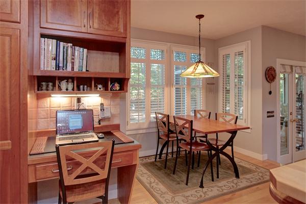 8 Great Meadow Road Holliston, MA 01746 - Photo 13 of 30