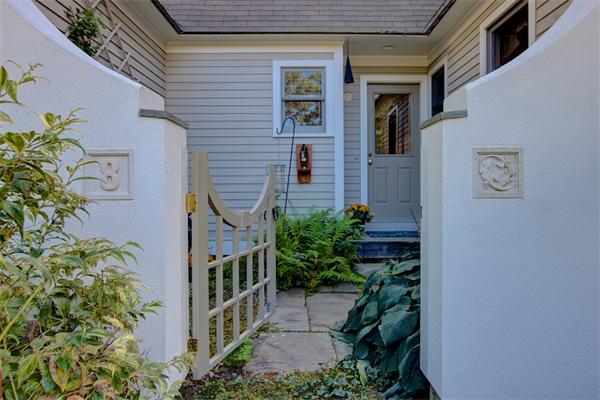 8 Great Meadow Road Holliston, MA 01746 - Photo 4 of 30