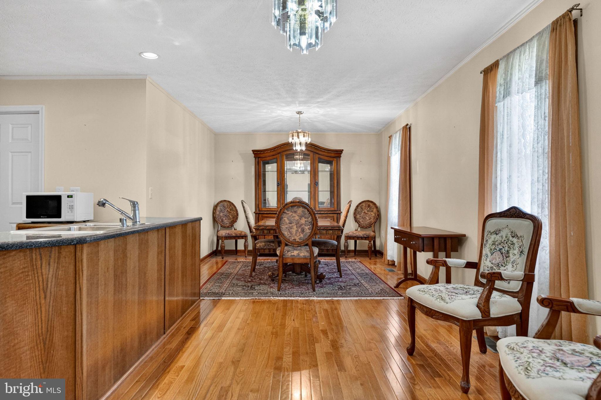 6315 Ida Road Stanley, VA 22851 - Photo 22 of 83 Eat In Kitchen with Dining Area