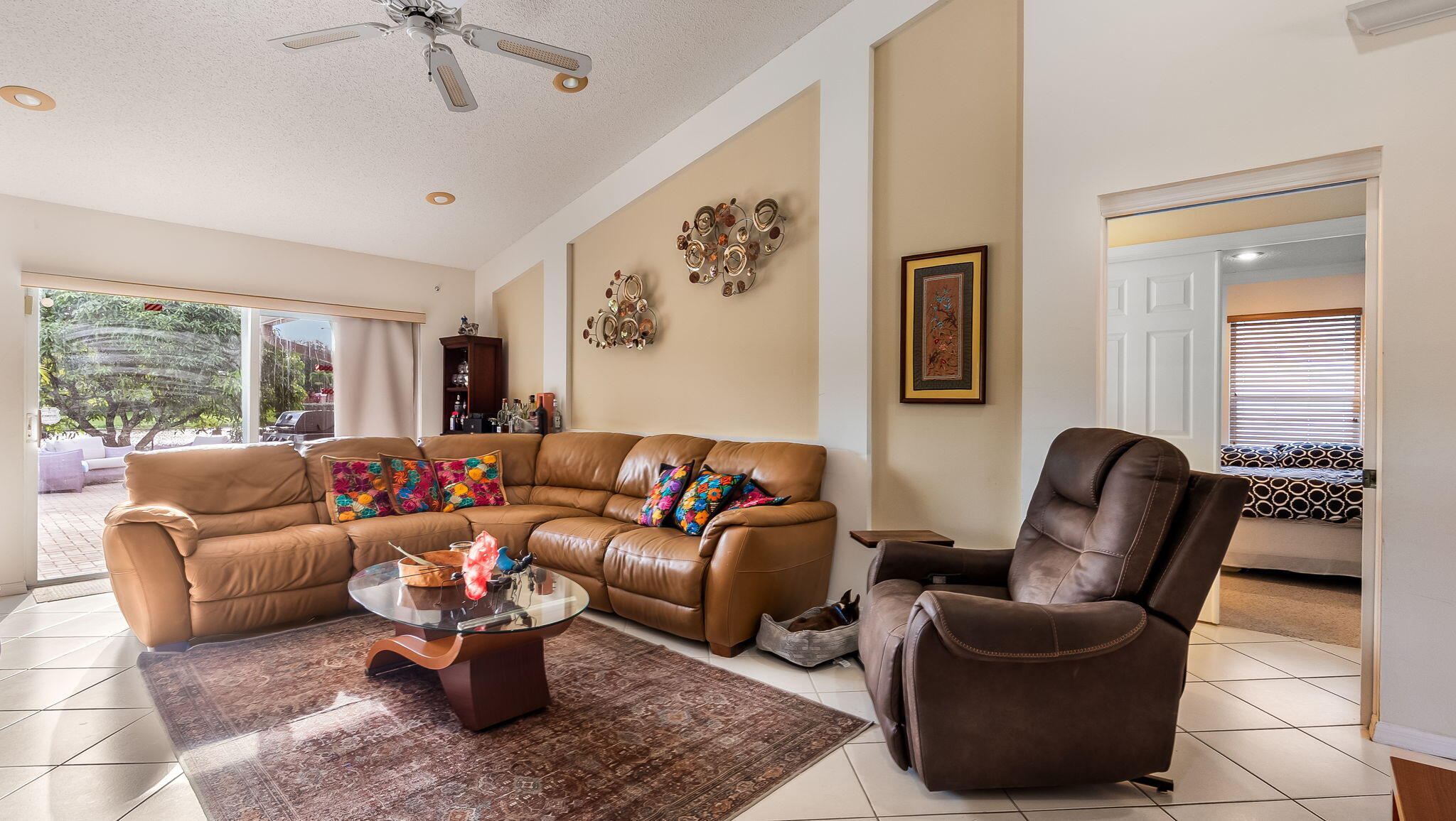 3171 Overlook Road Davie, FL 33328 - Photo 9 of 55 45-web-or-mls-DSC08160