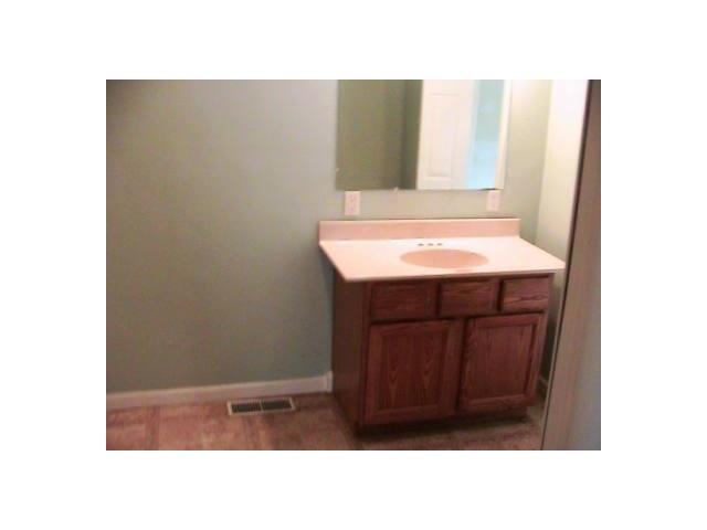202 West Main Street Springport, IN 47386 - Photo 3 of 5 Gallery Image 3