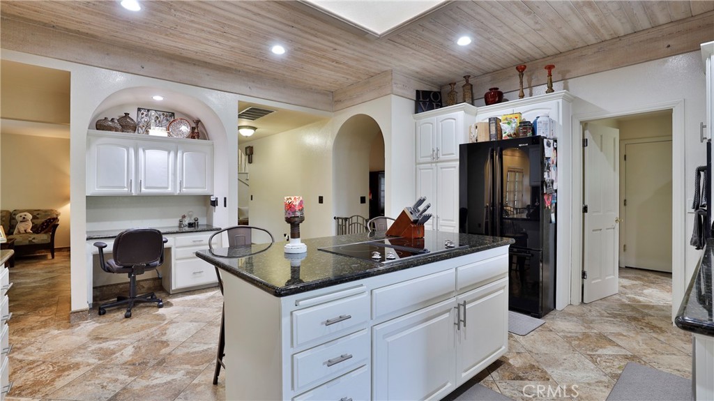 12698 La Solana Drive Redlands, CA 92373 - Photo 17 of 65 a en suite bathroom with double vanity sinks and a mirror